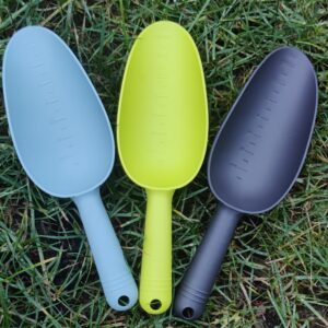 Garden trowel